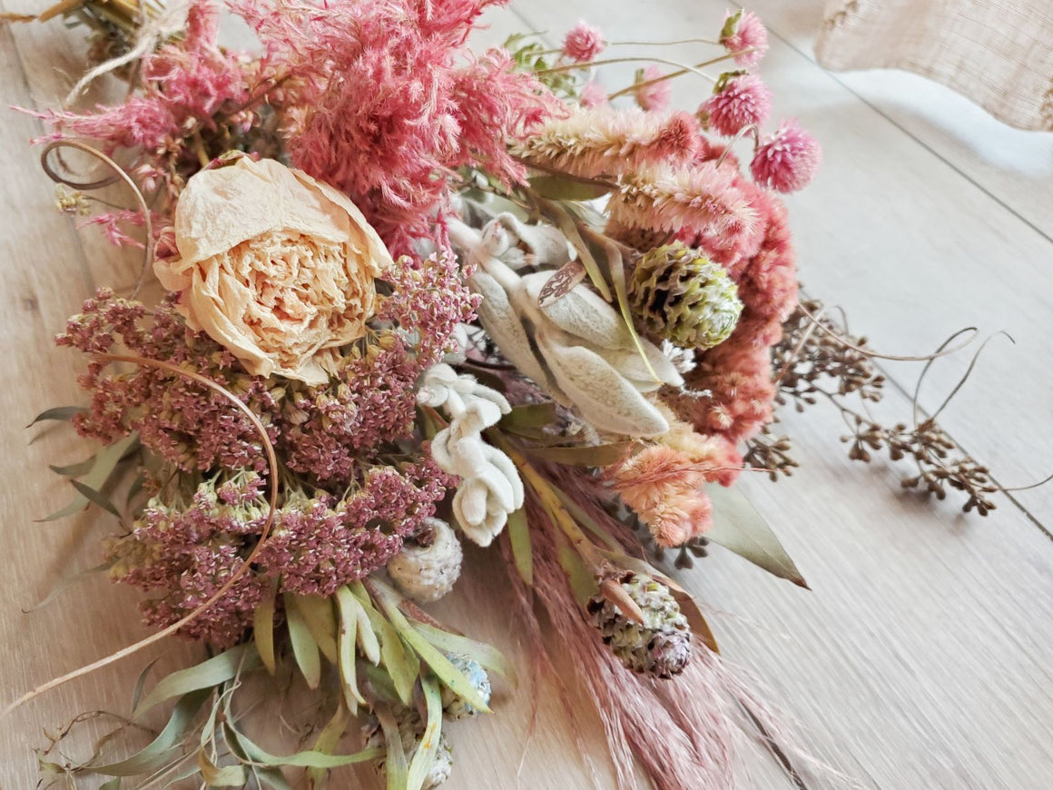 DIY Dried Flower Wrap Bouquet - Pastel Colors