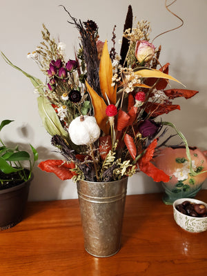 Dried Flower Arrangment (Warm Colors)