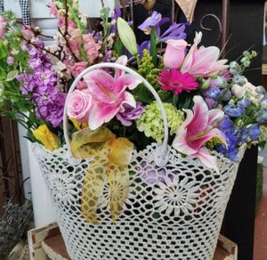 Easter Floral Centerpiece