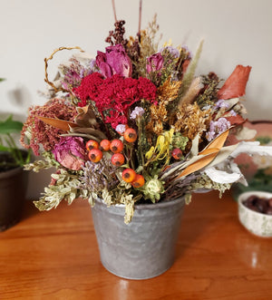 Dried Flower Arrangment (Warm Colors)