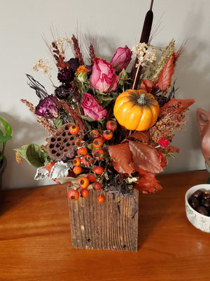 Dried Flower Arrangment (Warm Colors)