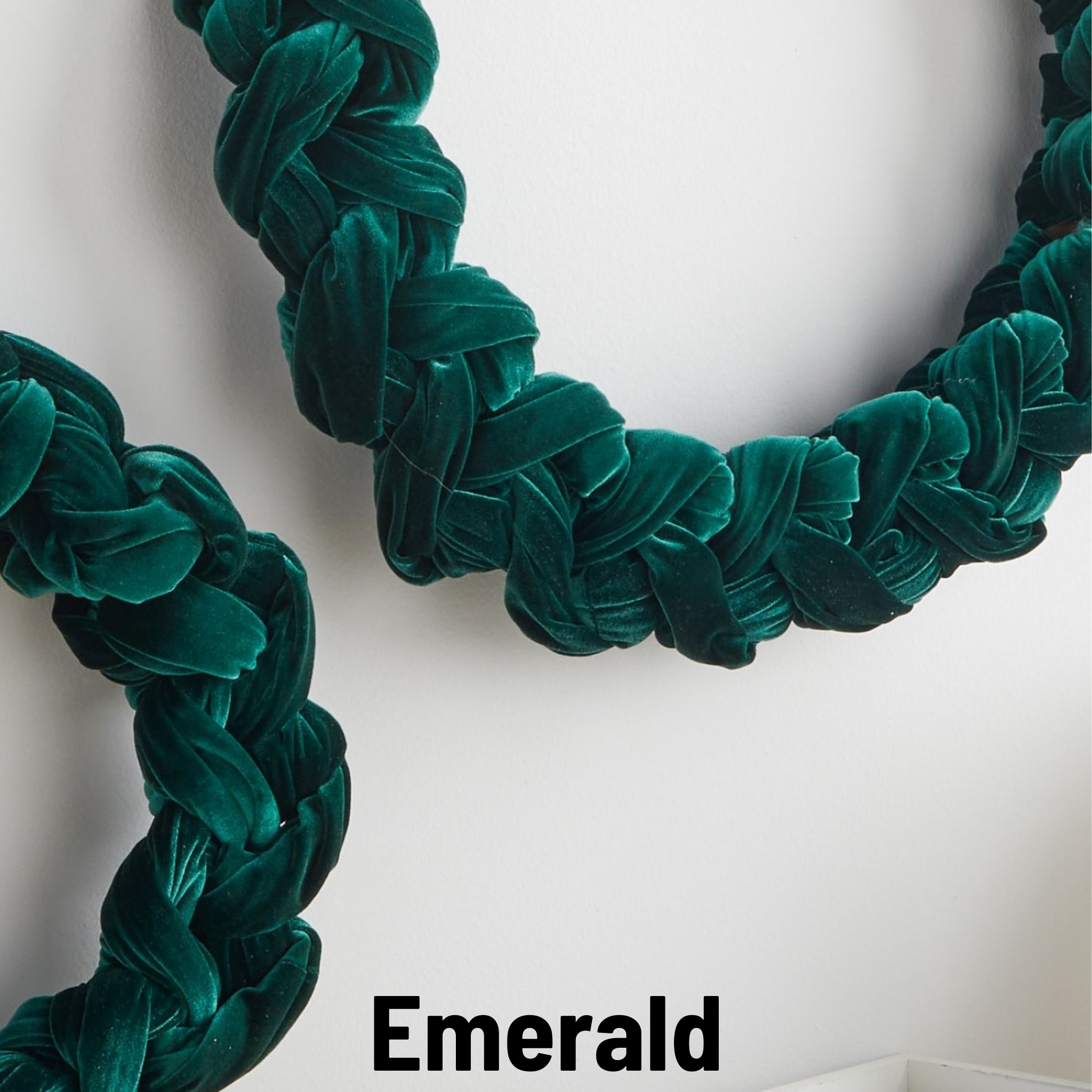 Woven Velvet Wreath, Entry Way, Christmas 2025, Hanukkah: Small Emerald