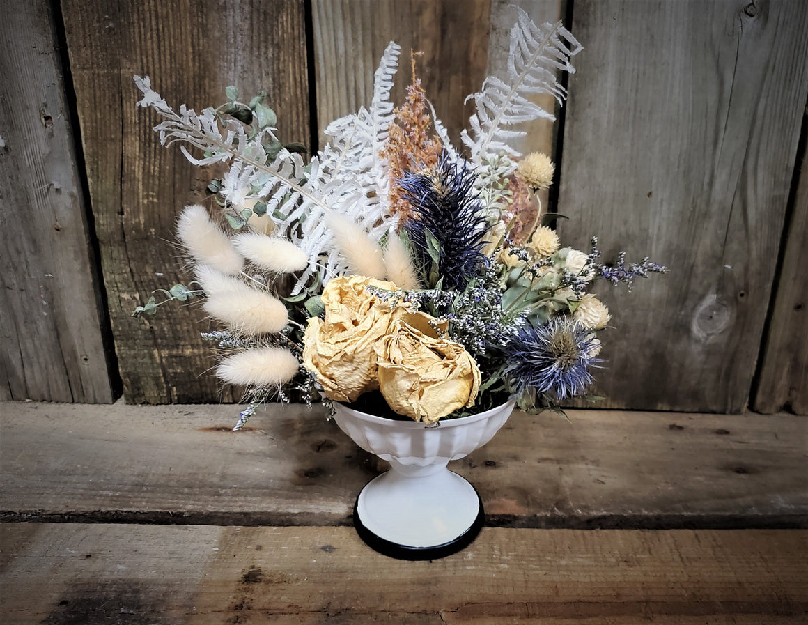 Dried Flower Arrangment (Neutral Colors)