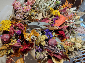 DIY Dried Flower Wrap Bouquet - Autumn Colors