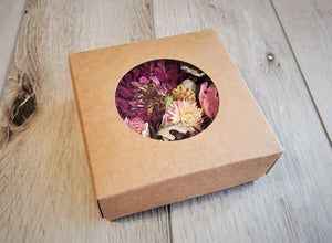 Mini Dried Flower Gift Box (hide giftcard inside)