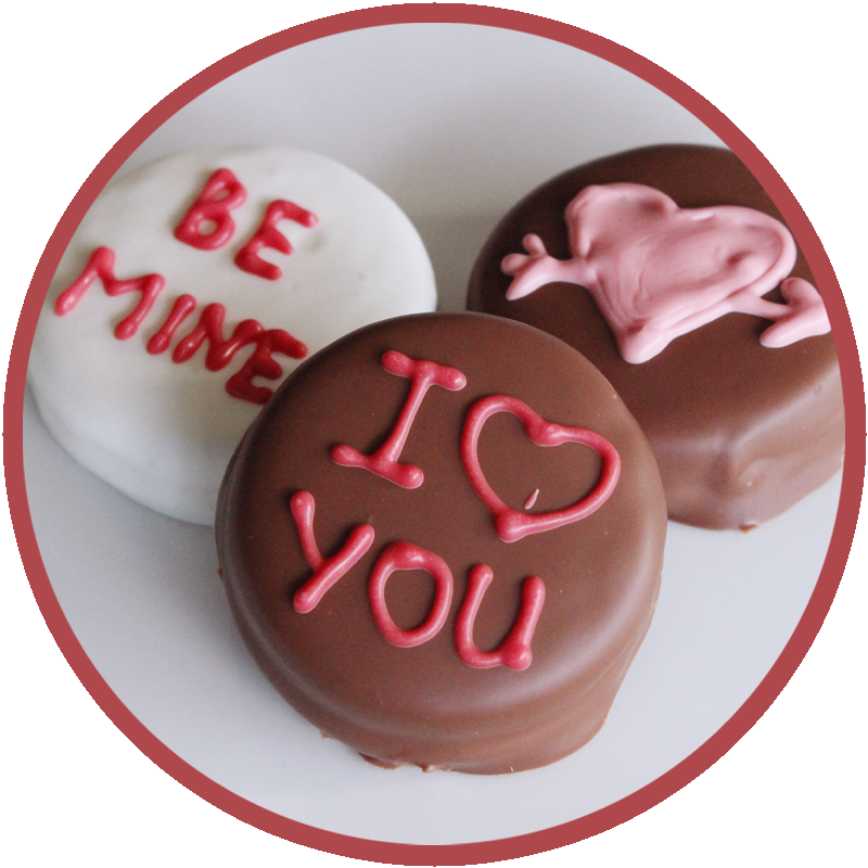 Romantic Oreos Decorated with Chocolate