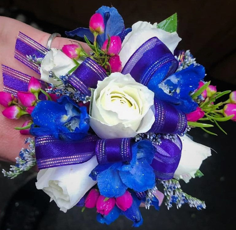 Homecoming corsage on sale