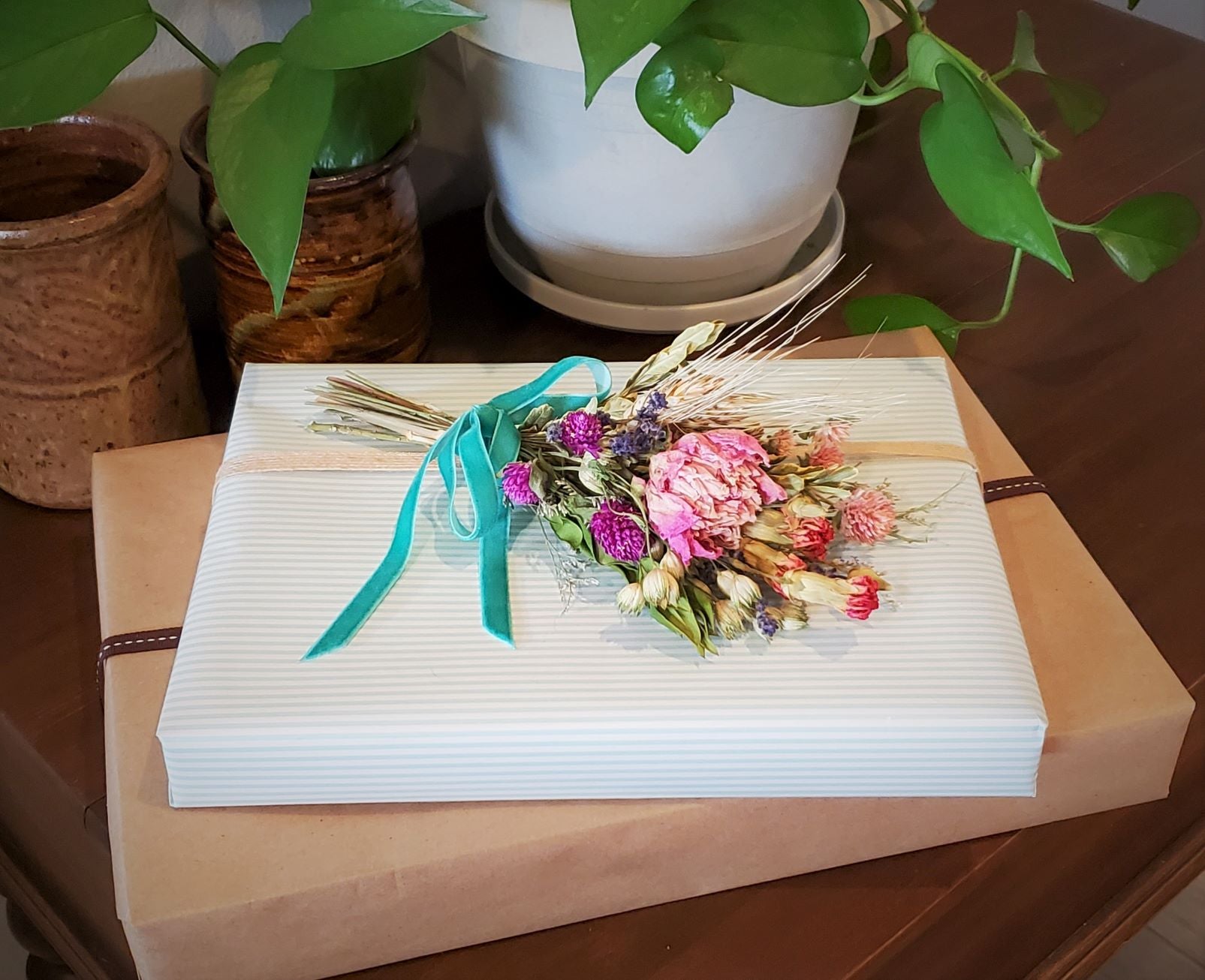 Mini Dried Flower Bouquet - E's Florals