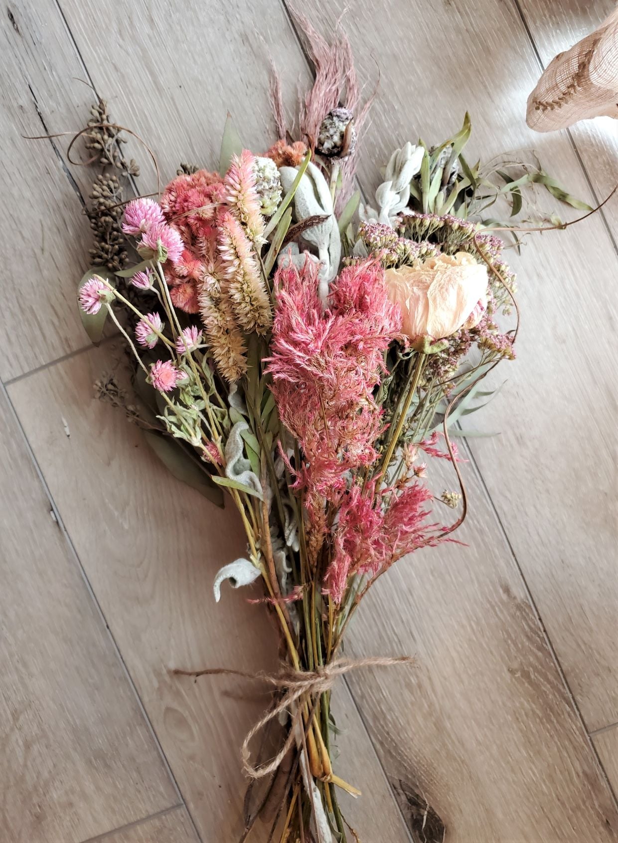 DIY Dried Flower Wrap Bouquet - Pastel Colors - E's Florals