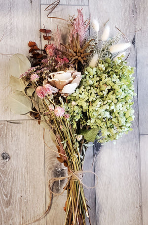 DIY Dried Flower Wrap Bouquet - Autumn Colors - E's Florals