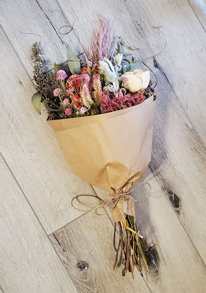 DIY Dried Flower Wrap Bouquet - Pastel Colors