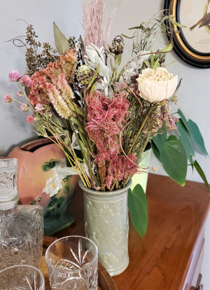 DIY Dried Flower Wrap Bouquet - Pastel Colors